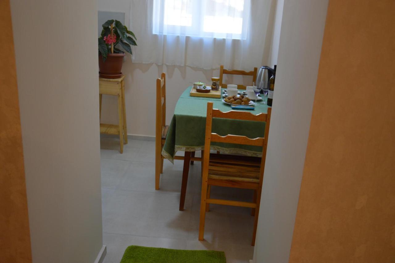 Ailama Guesthouse 메스티아 외부 사진